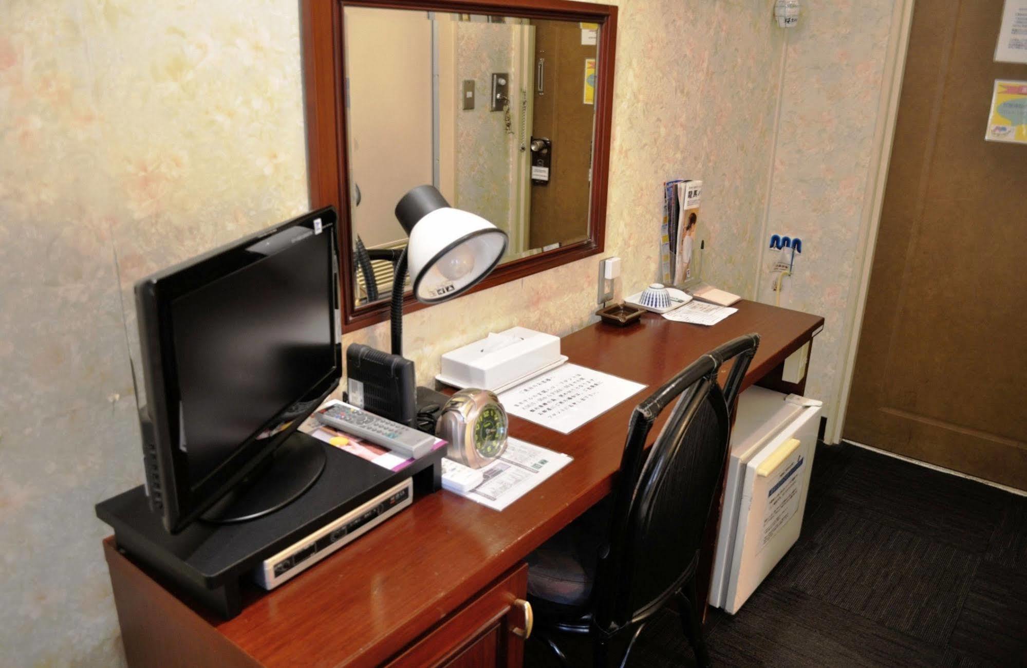 Kochi Sakura Hotel Экстерьер фото